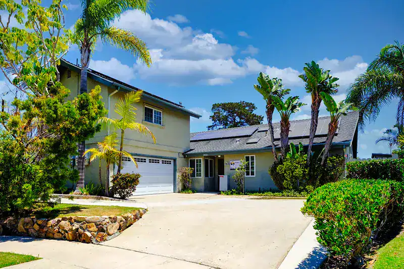 Private rehab in San Diego treatment facility exterior