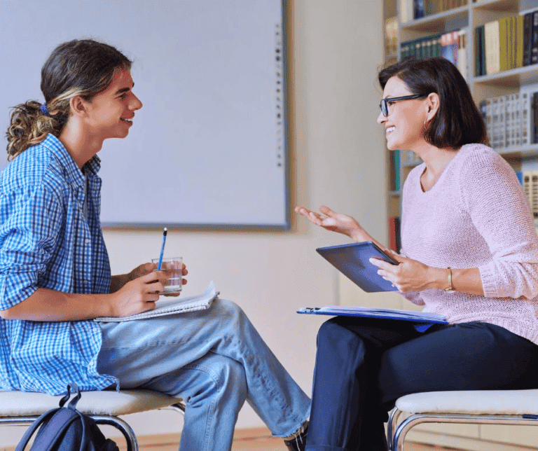 Right-Path-Recovery F 4 Sept - Right Path Recovery San Diego Counseling session for a drug and alcohol detox program.