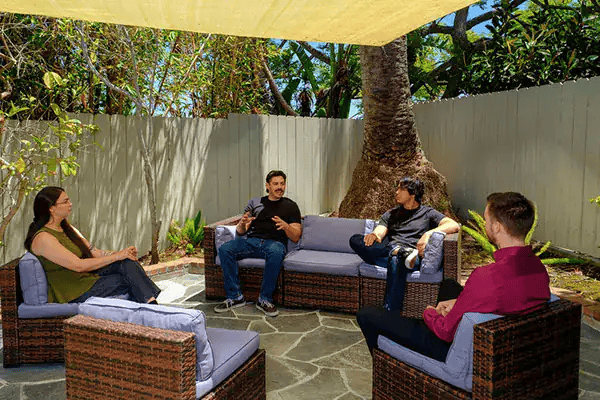 Group discussion during dual diagnosis treatment program